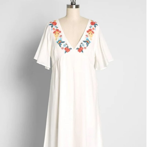 Candy Skull Sweetness Embroidered Dress - Picture 1 of 6